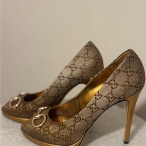 Gucci Brown and Gold Patterned Heels